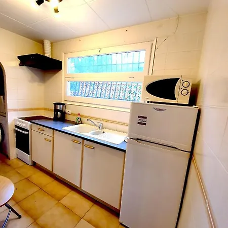 Neko 2 Apartment